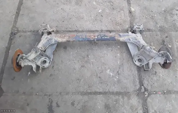 Volkswagen Golf IV Rear axle beam 
