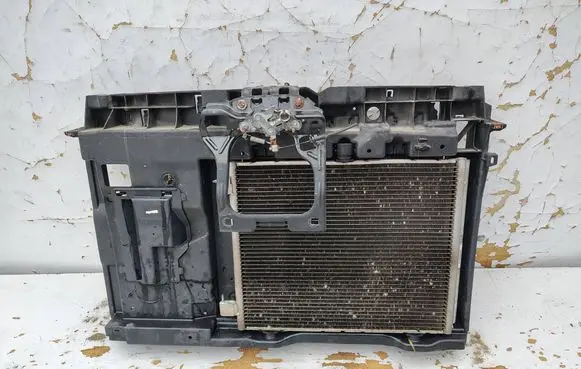 Peugeot 208 I Radiator set 