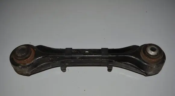BMW 1 E81 E87 Rear upper control arm/wishbone 