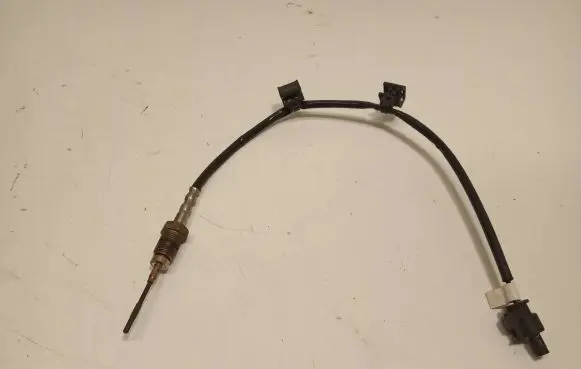 BMW 5 G30 G31 Exhaust gas temperature sensor 8589814 2657009072 22657009072