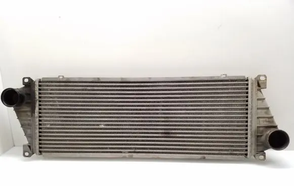 Mercedes-Benz Sprinter W901 W902 W903 W904 Intercooler radiator A9015010701