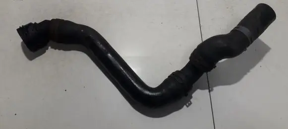 Volkswagen Golf IV Engine coolant pipe/hose 1j0122101a