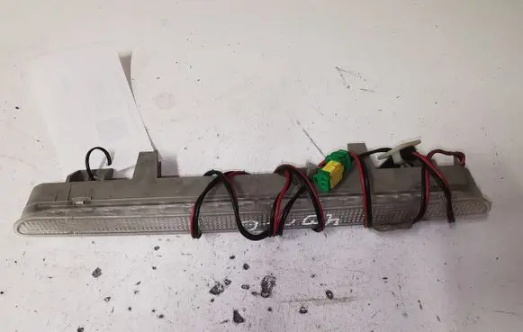 Peugeot 607 Third/center stoplight 89035912 965492318000
