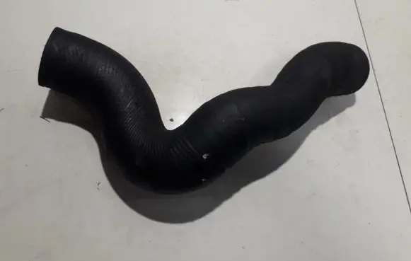 Volvo V70 Intercooler hose/pipe