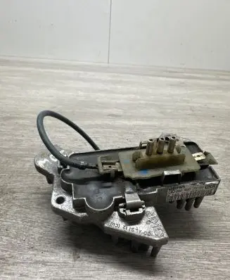 Mercedes-Benz C W202 Heater blower motor/fan resistor 2028207310 9140010212