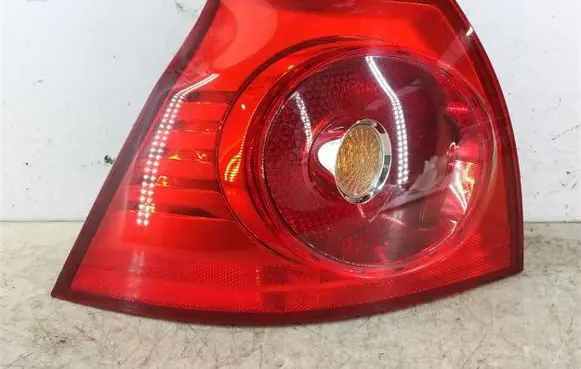Volkswagen Golf V Rear/tail lights