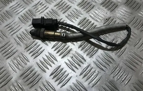 Volkswagen Golf VI Lambda probe sensor 03l906262 0281004083