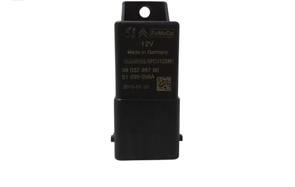 Glow plug pre-heat relay