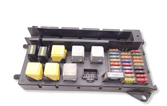 Volkswagen Crafter Fuse module 9065450201 501R11F00 0035420219