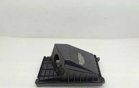 Nissan X-Trail T30 Air filter box cover 