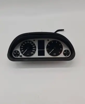 Mercedes-Benz B W245 Speedometer (instrument cluster) A1695409347 A1695401911 0263643193