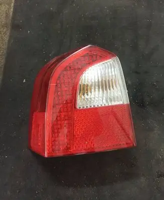 Volvo V70 Rear/tail lights 30698983
