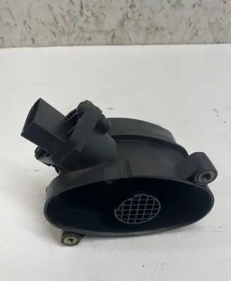 BMW 5 E39 Mass air flow meter 7787076 0928400468 1362
