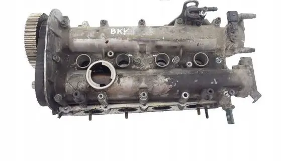 Volkswagen Polo Engine head 036103737AK
