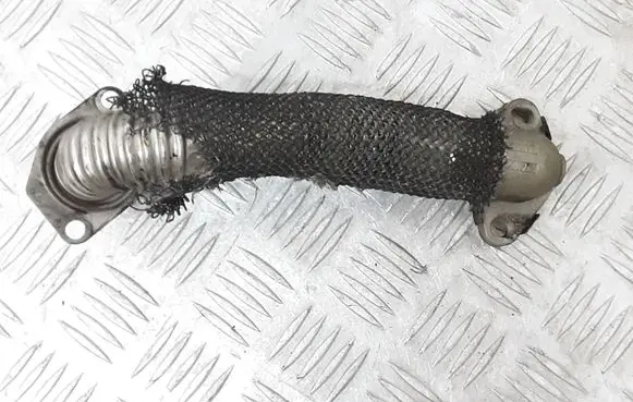 Ford Focus EGR valve line/pipe/hose 9674950180