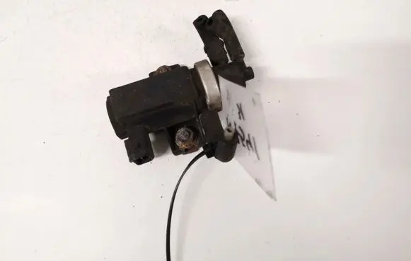 Volvo V70 Turbo solenoid valve 1h0906627