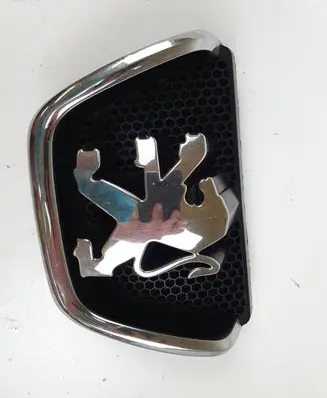 Peugeot 206 CC Manufacturer badge logo/emblem 9628688677