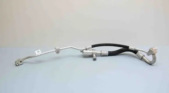 Air conditioning (A/C) pipe/hose