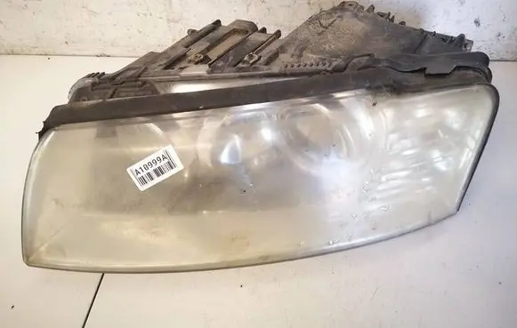 Audi A8 S8 D3 4E Headlight/headlamp 15811700
