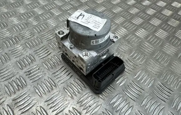 Renault Megane IV ABS Pump 28515242313