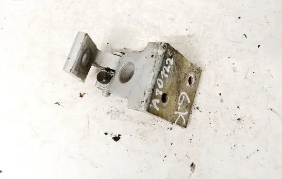 Audi A4 S4 B5 8D Rear door lower hinge 8d0833401a