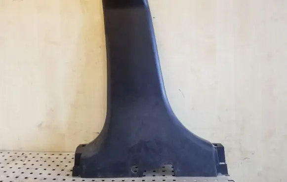 KIA Sportage (B) pillar trim (bottom)