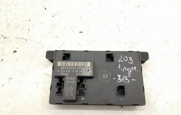 Mercedes-Benz C W203 Door control unit/module A2038201285 2038201285