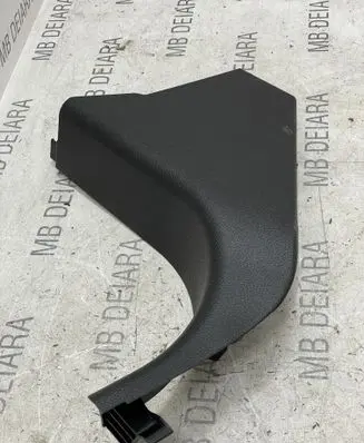 BMW X4 F26 Foot area side trim 9175045