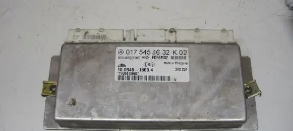 Mercedes-Benz C W202 ABS control unit/module 0175451632