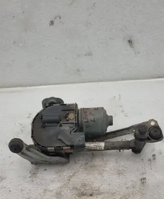 Seat Leon (1P) Front wiper linkage and motor 1P0955023B