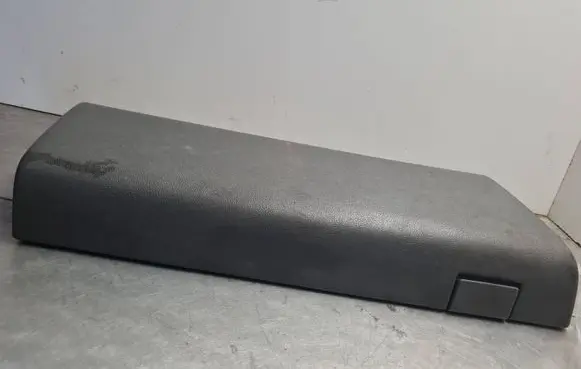Volkswagen II LT Glove box lid/cover 9016800498 A916800099