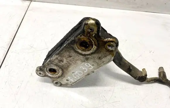 Volvo S80 Engine oil radiator 9497225