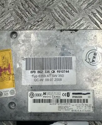Audi A4 S4 B7 8E 8H Bluetooth control unit module 8P0862335
