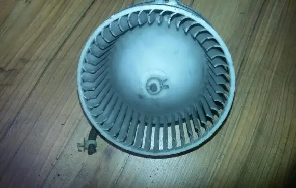 Suzuki Baleno EG Heater fan/blower 8940000031