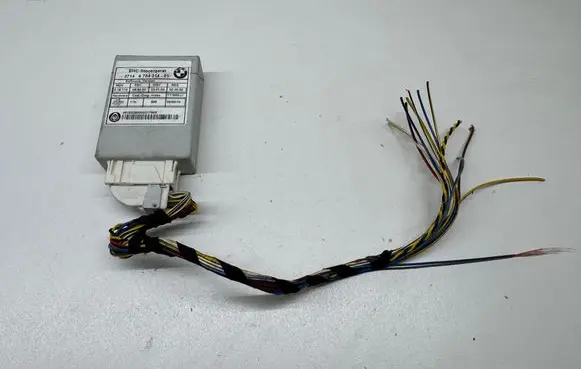BMW 5 E60 E61 Air suspension control unit module (rear) 6784314 49183290000317949