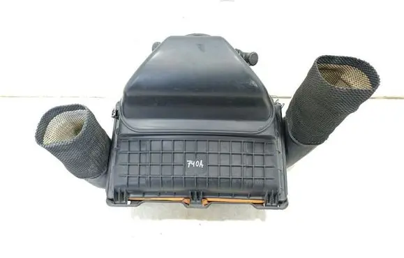 Maserati GranTurismo Air filter box 210430