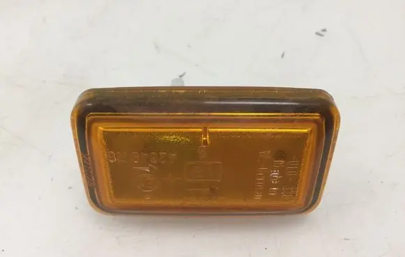 Volkswagen Golf III Front fender indicator light 161949117A
