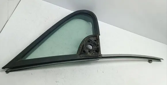 Peugeot 307 Front door vent window glass four-door 963445628