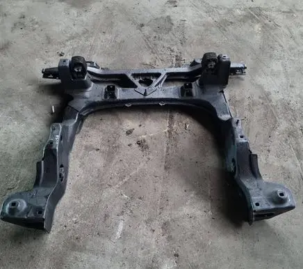 Mercedes-Benz B W245 Front subframe A1696200687