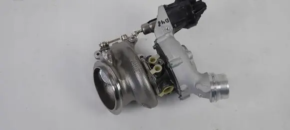BMW 3 G20 G21 Turbo 8631902