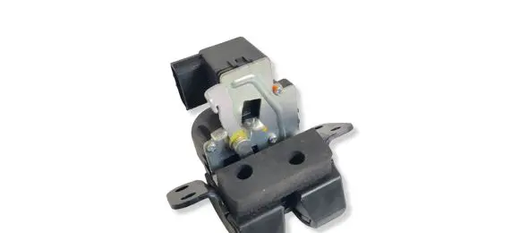 SsangYong Korando Tailgate/trunk/boot lock/catch/latch 