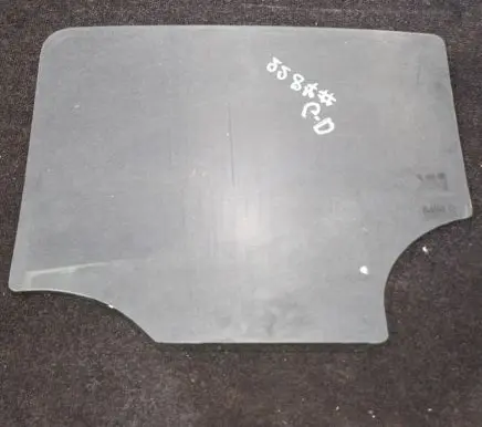 Opel Mokka Rear door window glass 95276490