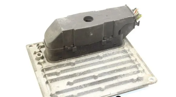 Ford Fiesta Engine control unit/module 6S6112A650FD