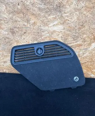 Audi e-tron Trunk/boot side trim panel 4L0867468