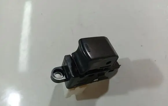 Electric window control switch