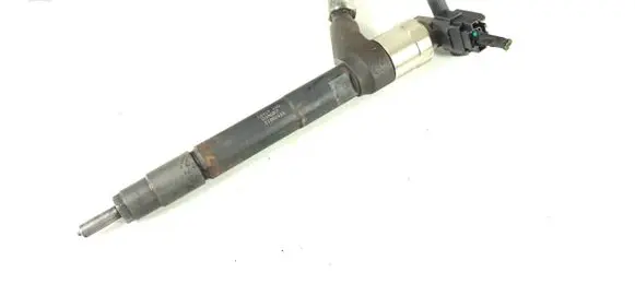 Opel Mokka Fuel injector 55570012