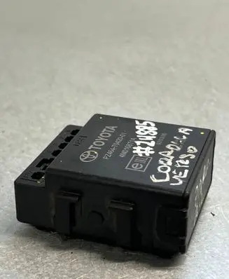 Toyota Corolla Verso AR10 Parking PDC control unit/module 4m0168t1a
