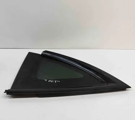 Tesla Model Y Rear side window 43R000073 162116100B