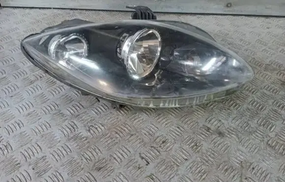 Seat Leon (1P) Headlight/headlamp 5P2941034A 5P7941034AE 89020121