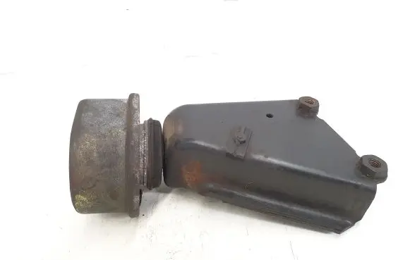 Volkswagen Multivan T4 Engine mount bracket